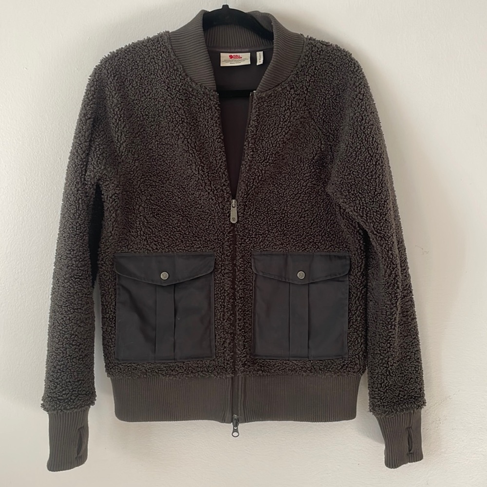 Fjall Raven Grey Sherpa Fleece Jacket